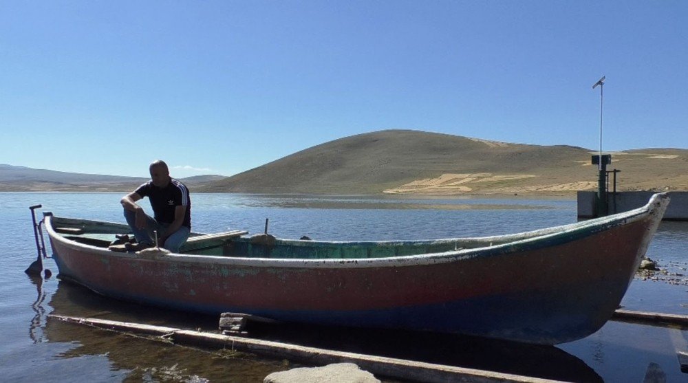 Kars’ta 'Gizemli Bir Göl': Aygır Gölü