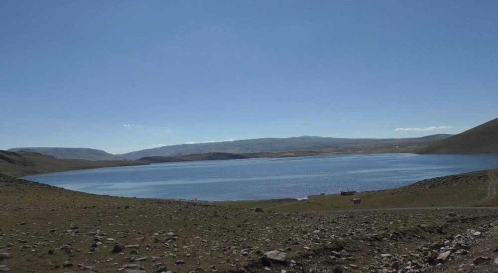 Kars’ta 'Gizemli Bir Göl': Aygır Gölü