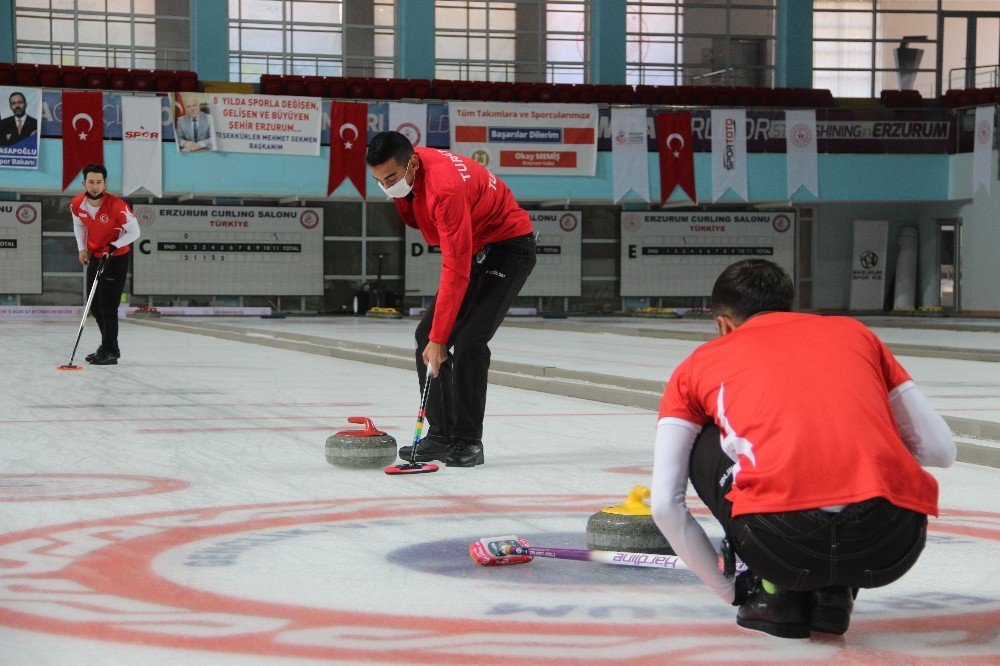 Curling Milli Takımı, Erzurum’da Kampa Girdi