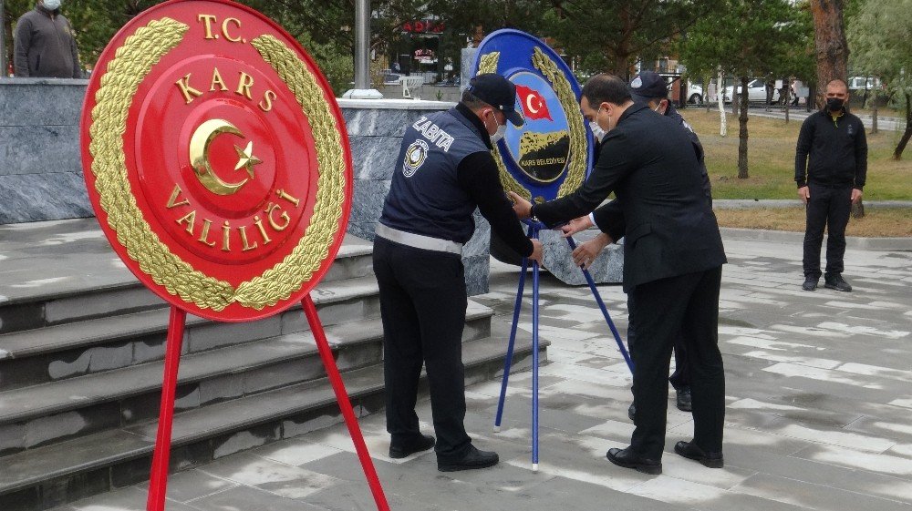 Atatürk’ün Kars’a Gelişinin 96. Yılında Törenle Kutlandı