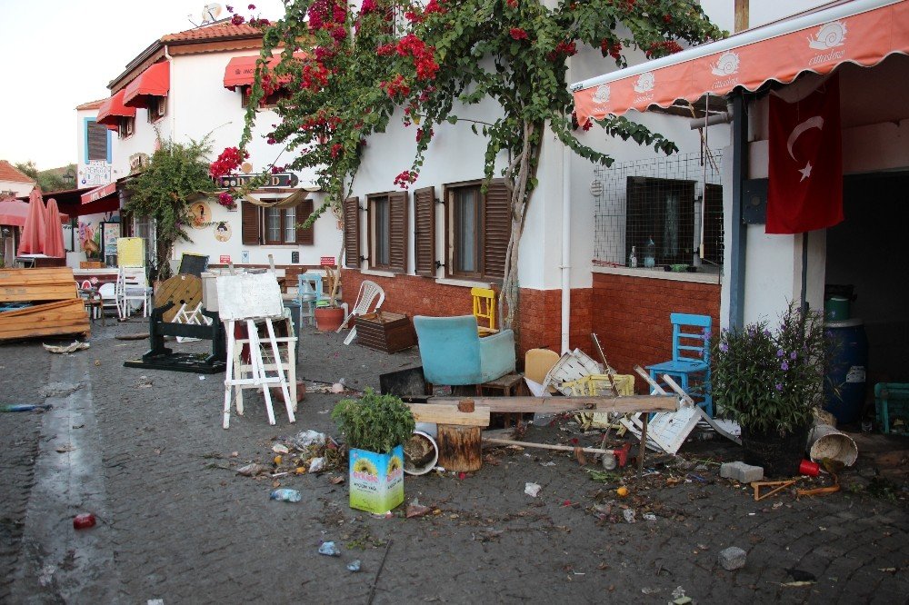 Depremin Ana Üstü Havadan Görüntülendi