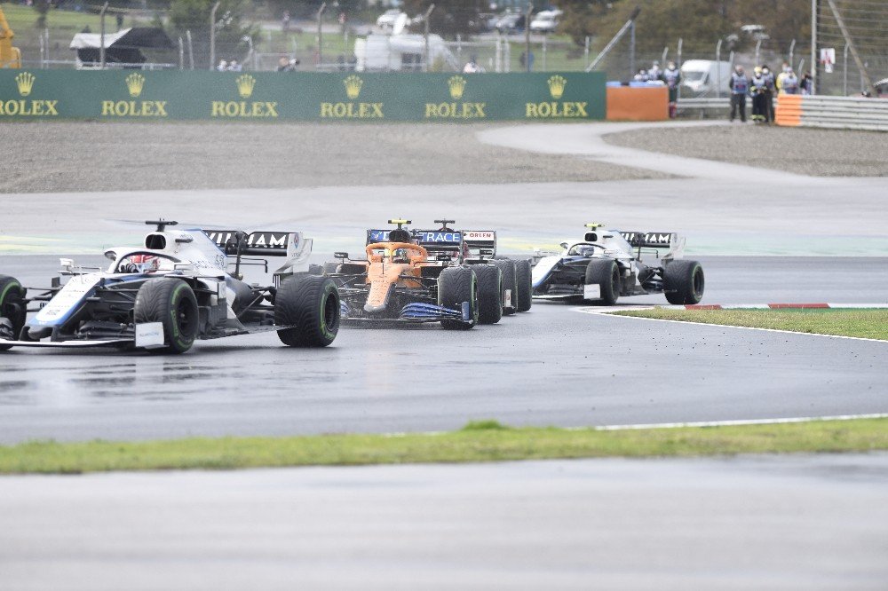 F1 İstanbul Yarışını Lewis Hamilton Kazandı