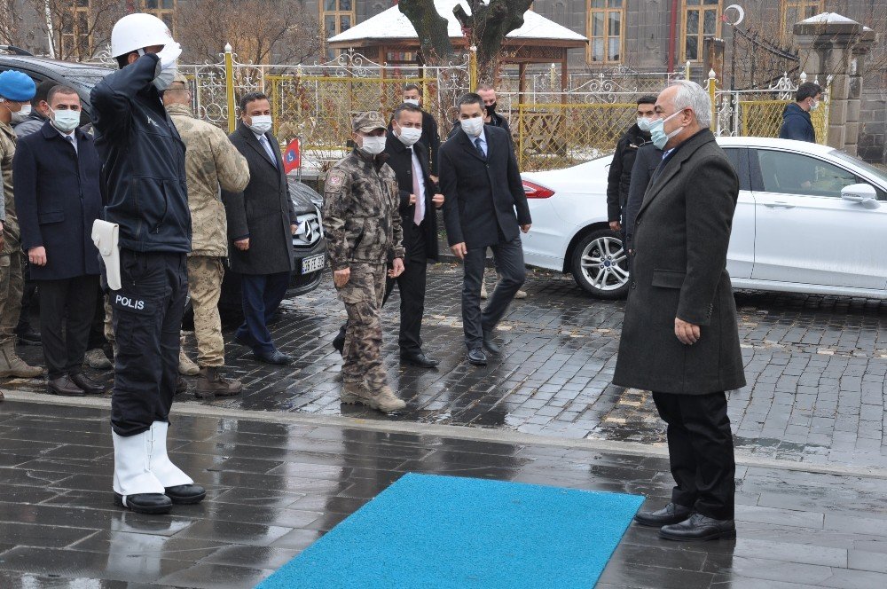 İçişleri Bakan Yardımcısı Ersoy Kars’ta