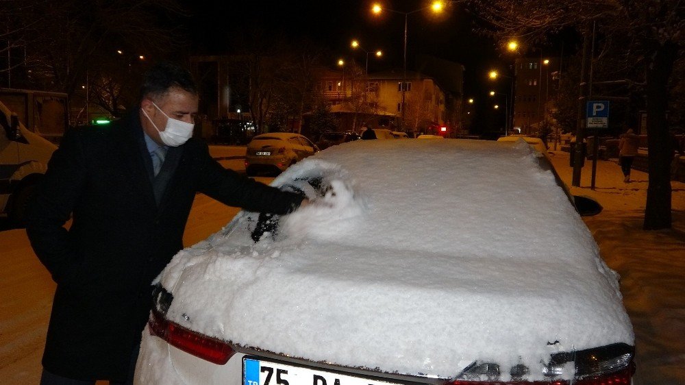 Ardahan Beyaza Büründü