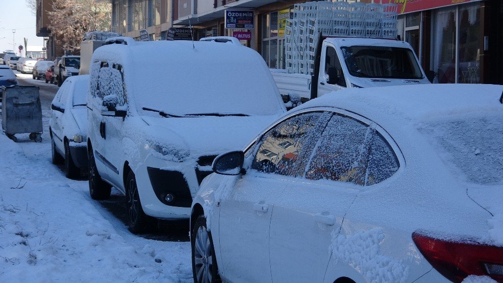 Termometreler eksi 21'i Gösterdi