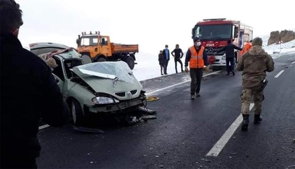 Katliam Gibi Kazada Jandarma Uzman Çavuş, Eşi Ve Minik Oğulları Yaşamını Yitirdi