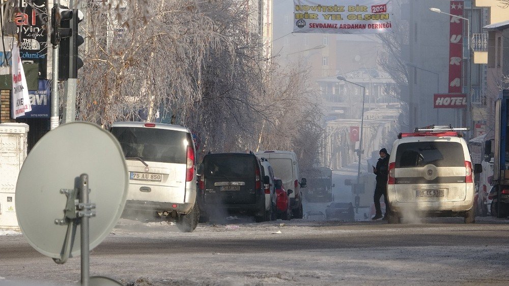 ‘Kars ve Bölge’de Dondurucu Soğuklar