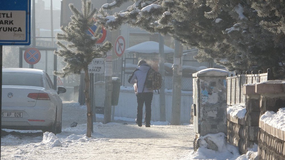 ‘Kars ve Bölge’de Dondurucu Soğuklar