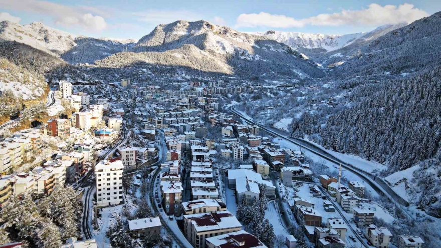 Sakin Şehir Şavşat’tan Kartpostallık Kış Manzaraları