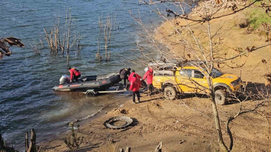 Kayıp Elif’in Ağabeyi: "varsayımlar Üzerinden Gidiliyor, Elif’ten İz Yok"