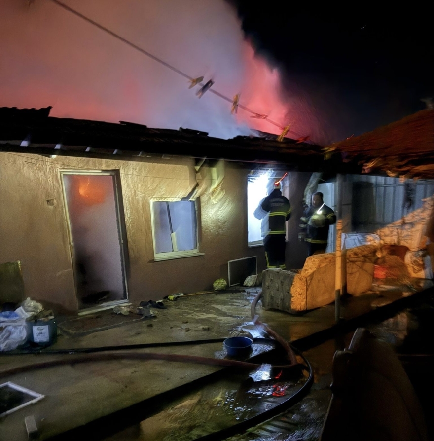 Edirne’de Yaşlı Kadının Evi Alevlere Teslim Oldu