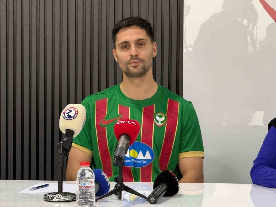 Amed Sportif Faaliyetler, Tarkan Serbest’i Kadrosuna Kattı