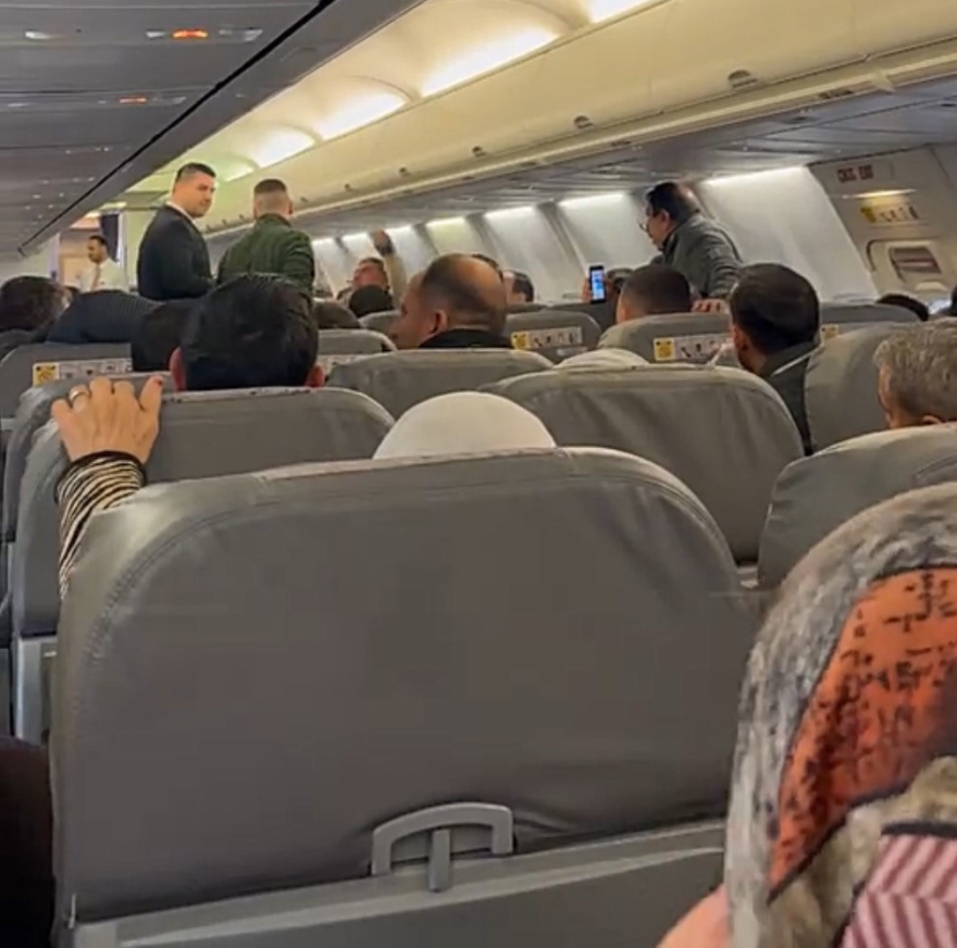 İ̇zmir-diyarbakır Uçuşu 12 Saatlik Eziyete Dönüştü