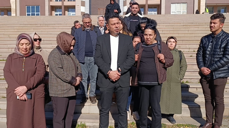 Depremde 44 Kişi Ölmüştü, Tutuklu Müteahhitten İlginç Savunma: "müteahhidim Ama Anlamam, İlkokul Mezunuyum"