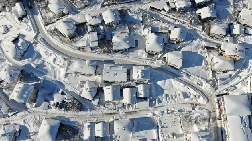 İ̇lçeler Kara Gömüldü, Ortaya Çıkan Manzara Şaşırttı