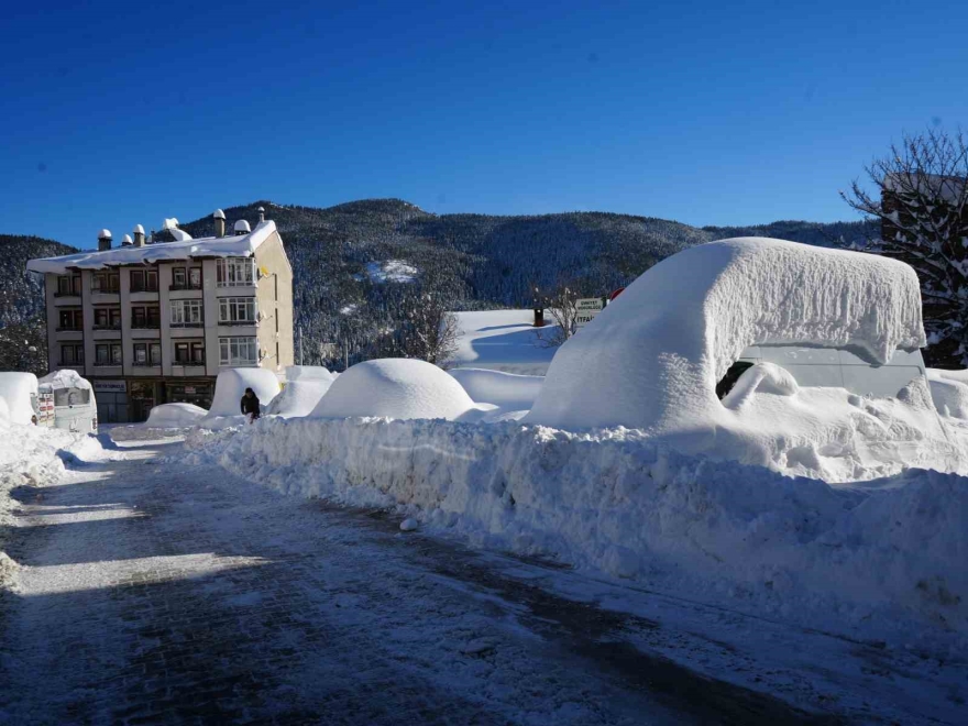 İ̇lçeler Kara Gömüldü, Ortaya Çıkan Manzara Şaşırttı