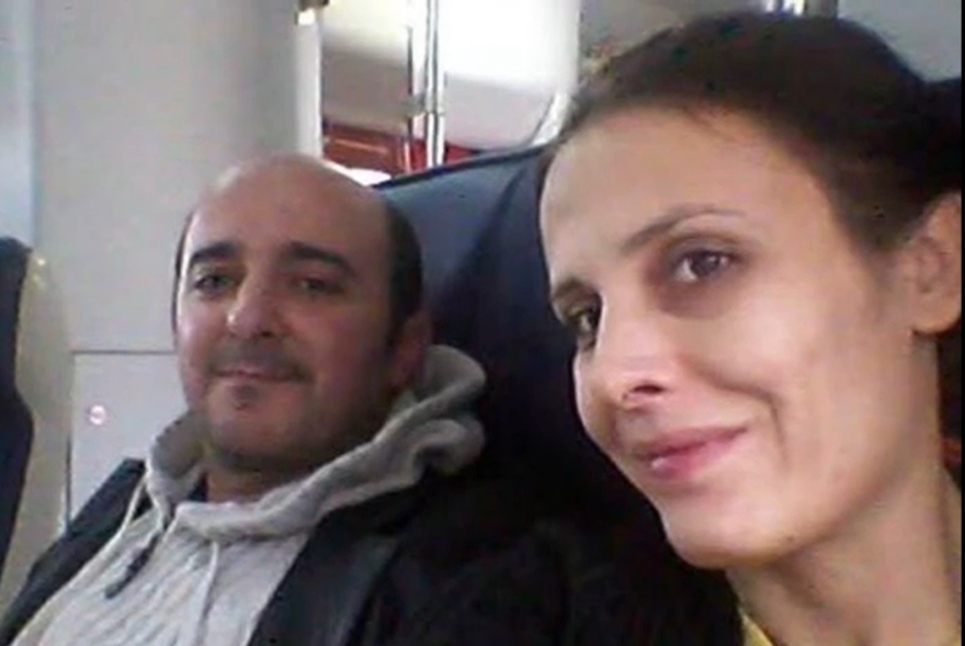 Eşi Tarafından Öldürülen Kadının Tabutunu Kadınlar Taşıdı