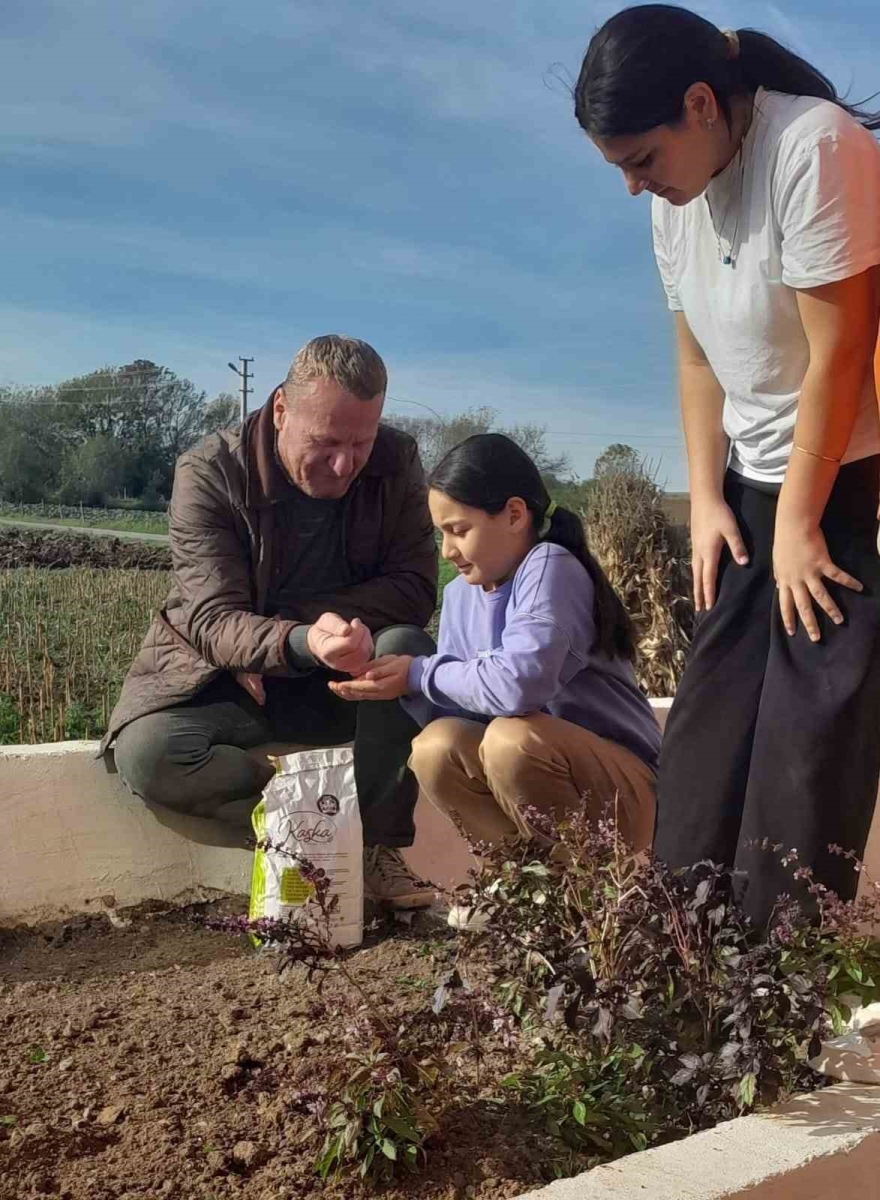 Kızılırmak Deltası’nda Çocuk Çiftçiler Yetişiyor