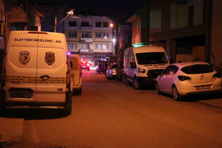 İ̇nşaat Sahasında Erkek Cesedi Bulundu