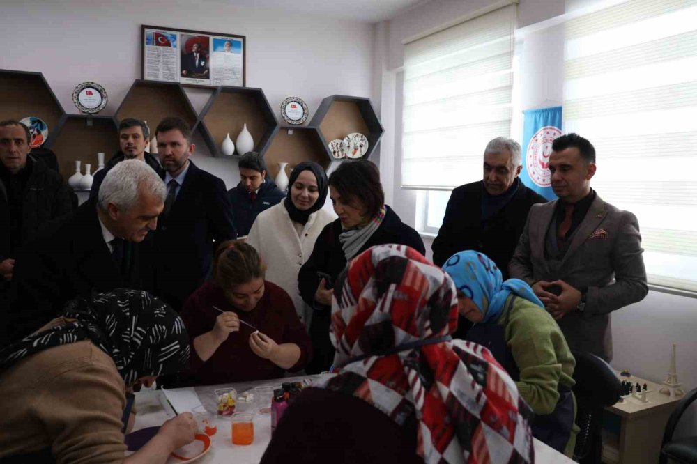 Tbmm Komisyonu, Erzurum Engelsiz Yaşam Merkezinde İncelemelerde Bulundu