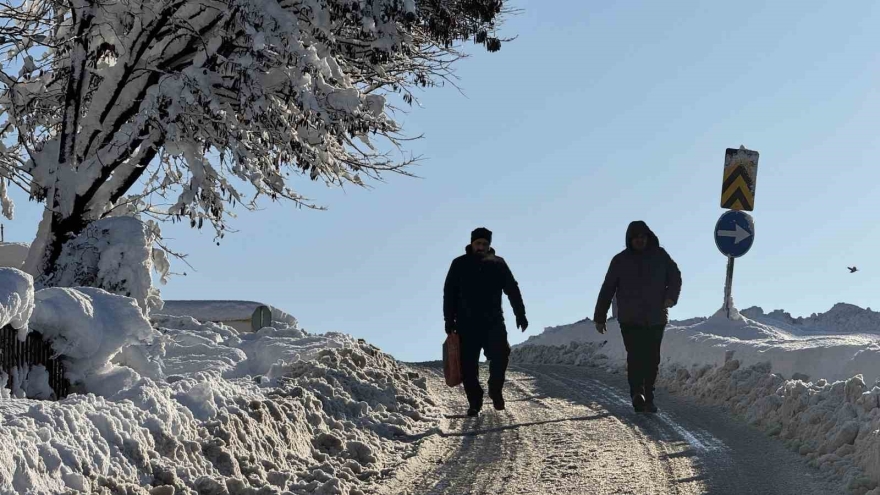 Kar Altında Masalsı Görüntüler Sunan Unesco Kenti Safranbolu Dron İle Görüntülendi
