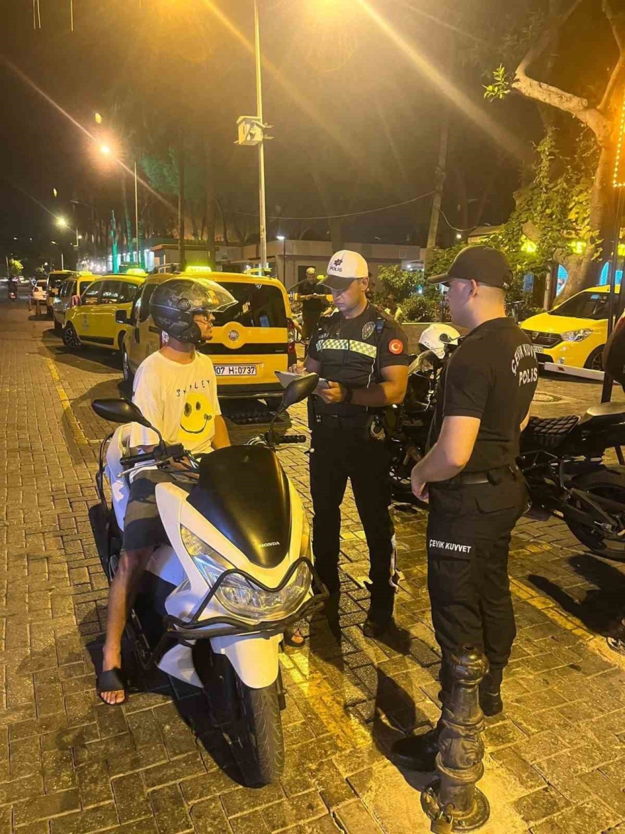 2026’ya Sayılı Saatler Kala Alanya’da Yılbaşı Tedbirleri Artırıldı