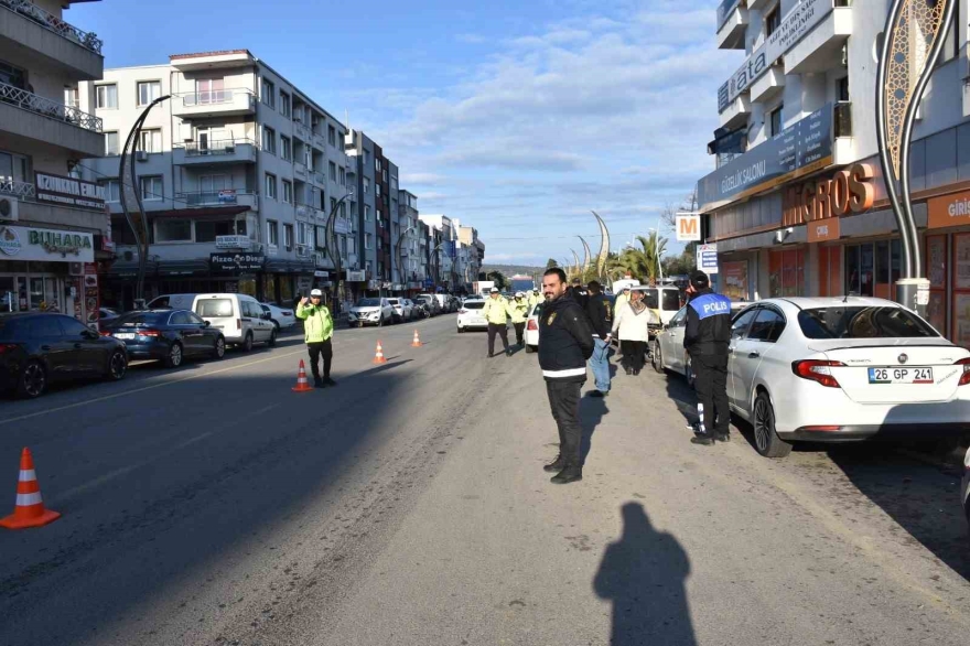 Aliağa İ̇lçe Emniyet Müdürlüğü’nden Yılbaşı Tedbirleri