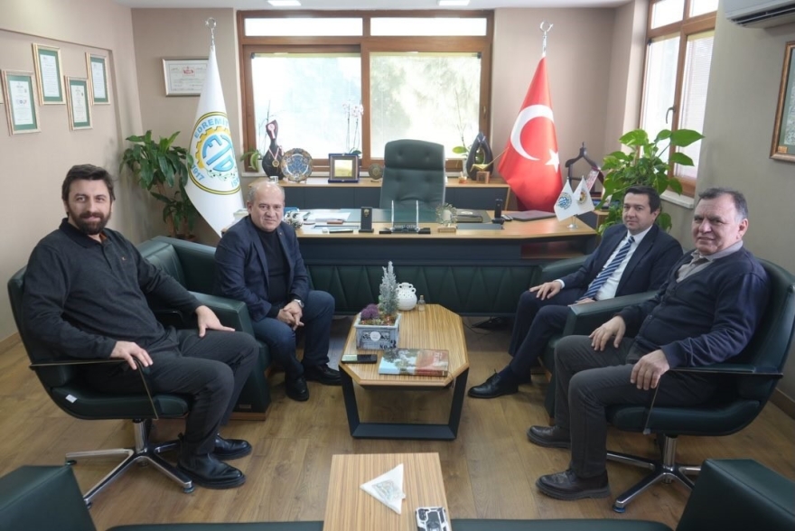 Havran Kaymakamı Evlice, Edremit Ticaret Odası’nı Ziyaret Etti