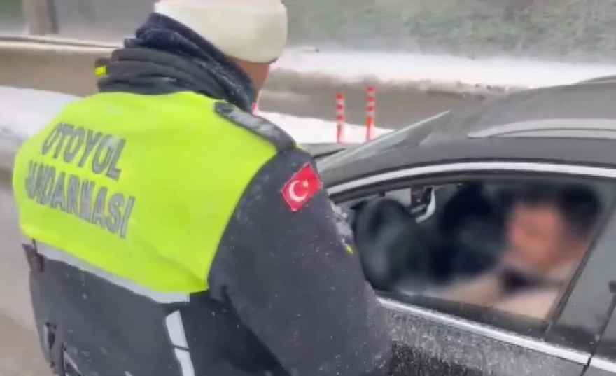 Gaziantep’te Jandarmadan 2 Bin 60 Personelle Yılbaşı Ve Kar Yağışı Tedbiri