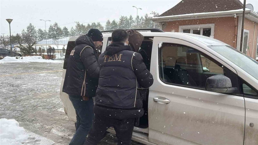 Kastamonu’da Deaş Operasyonunda Gözaltına Alınan 2 Şüpheli Tutuklandı
