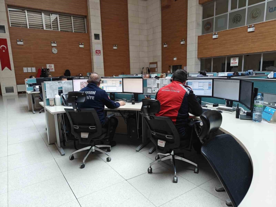 Kayseri 112 Acil Çağrı Merkezi 2025’te 1 Milyon 500 Bin Çağrıyı Cevapladı