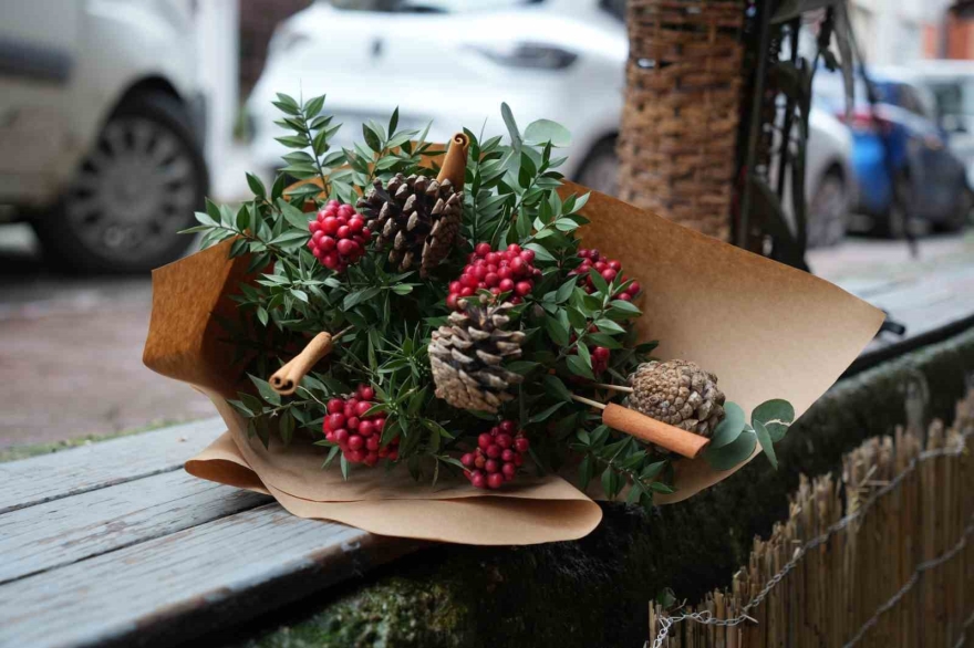 Kokina Hırsızı Sevimli Köpek Kameraya Yakalandı