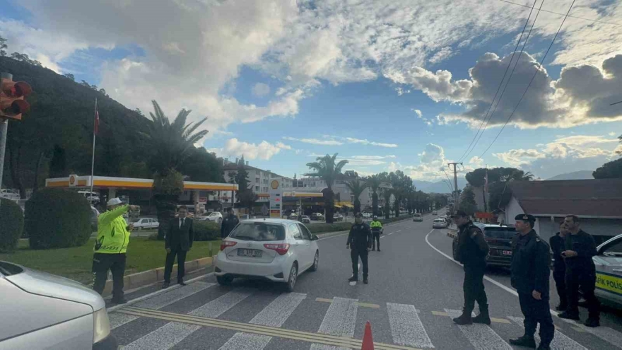 Yeni Yıl İçin Marmaris’te Trafik Ve Güvenlik Önlemleri Artırıldı