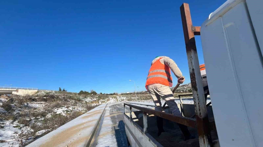 Sinop’ta ’kürekli’ Tuzlama Çalışması