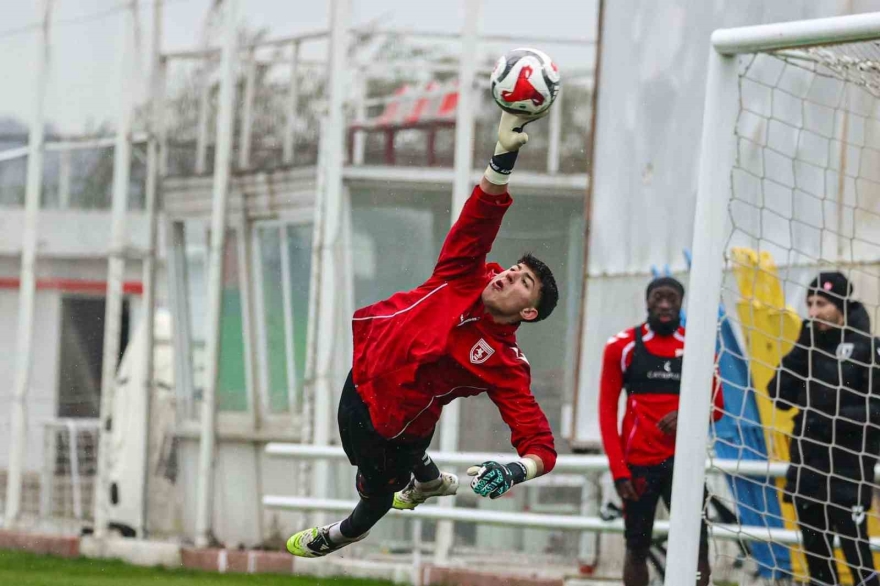 Samsunspor, Fenerbahçe Maçı Hazırlıklarına Başladı