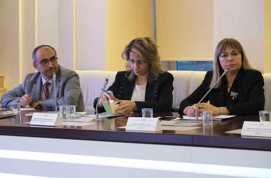 Rektör Hacımüftüoğlu, Yök’te Düzenlenen 