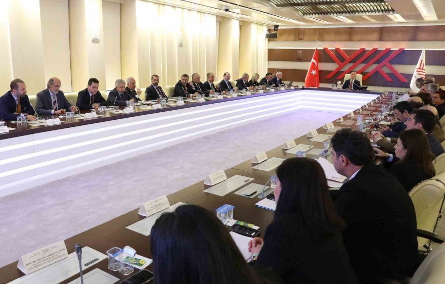 Rektör Hacımüftüoğlu, Yök’te Düzenlenen 