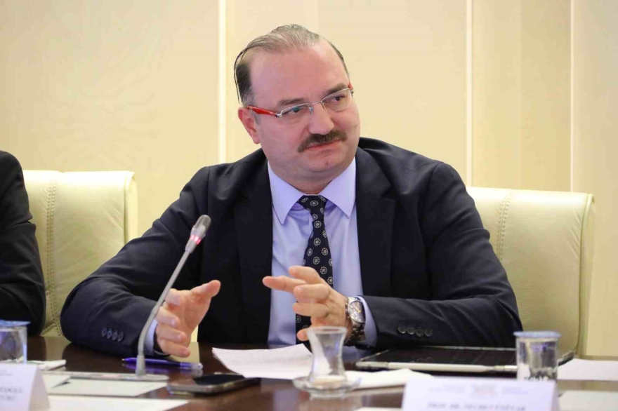 Rektör Hacımüftüoğlu, Yök’te Düzenlenen 