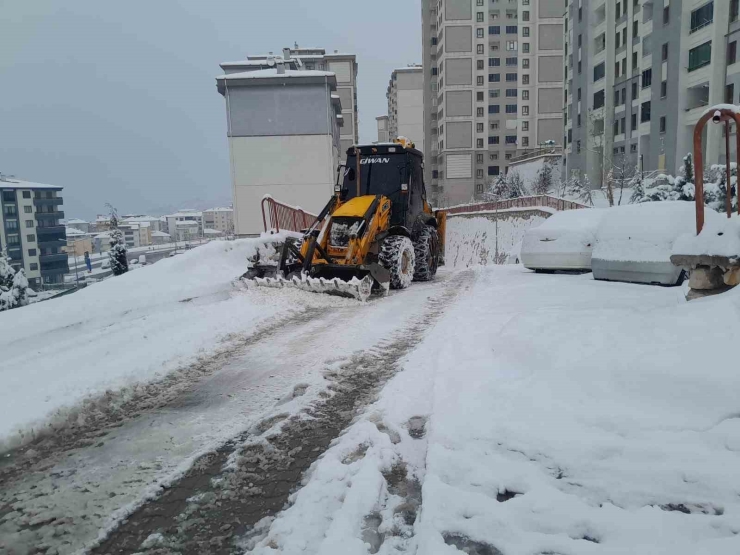 Battalgazi Belediyesi Gece Boyu Sahadaydı