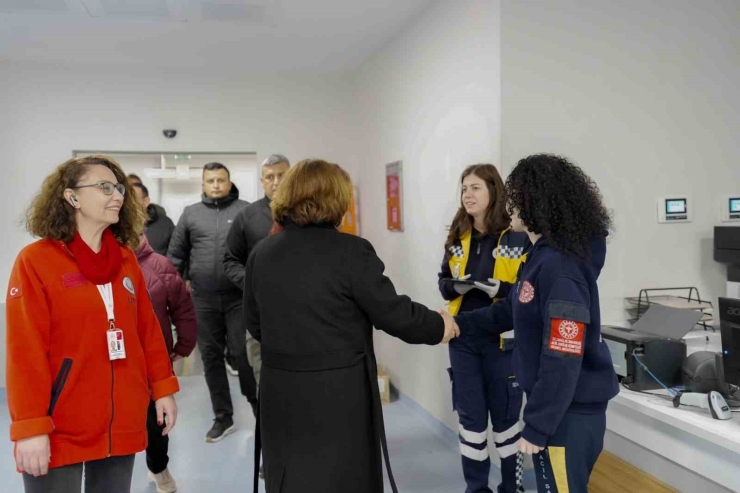 Başkan Gençay Yeni Yıla Didimlilerle Girdi