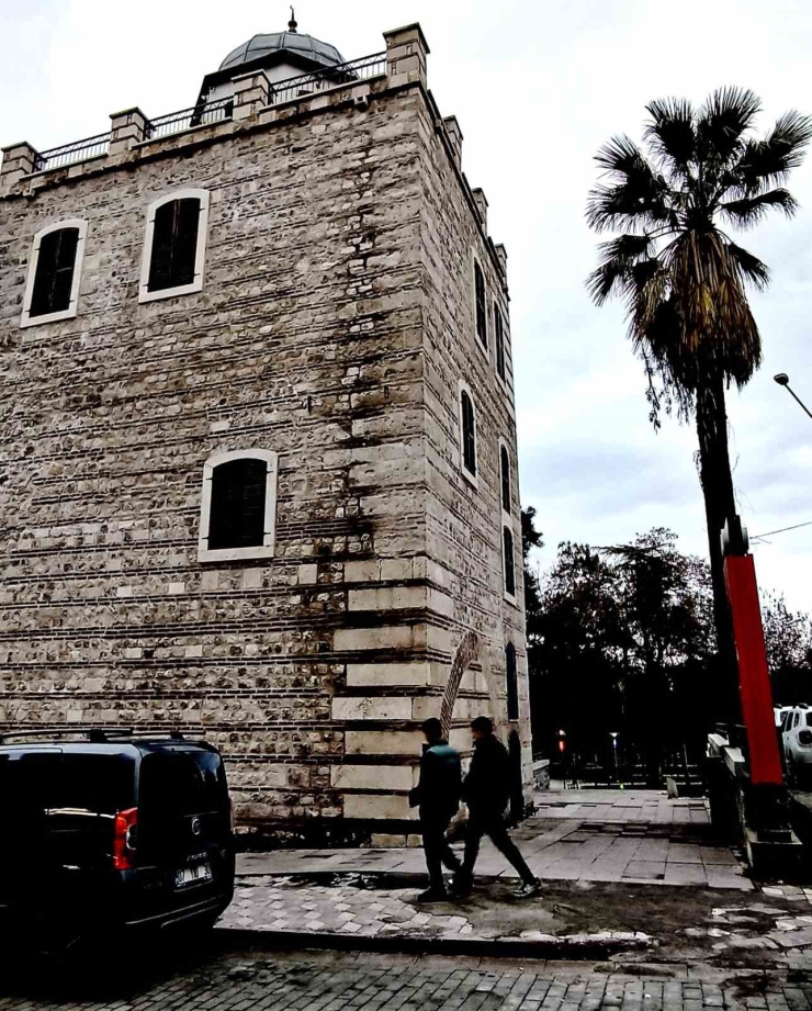 Fotoğraf Sanatçısı Ali Hikmet Varlık ’manisa’ Fotoğraf Sergisine Hazırlanıyor