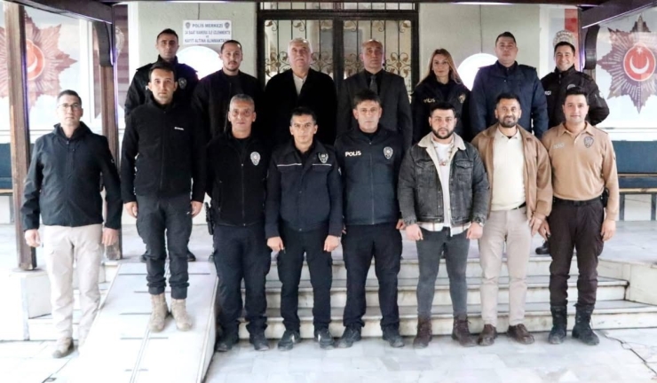 Kaymakam İ̇lhan Yeni Yılda Kolluk Kuvvetleri İle Bir Araya Geldi