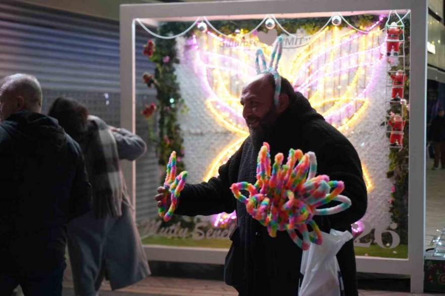 Kocaeli 2026’ya Coşkuyla Girdi: Sokaklar Işıltı Ve Neşeyle Doldu