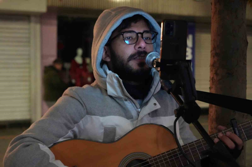 Kocaeli 2026’ya Coşkuyla Girdi: Sokaklar Işıltı Ve Neşeyle Doldu