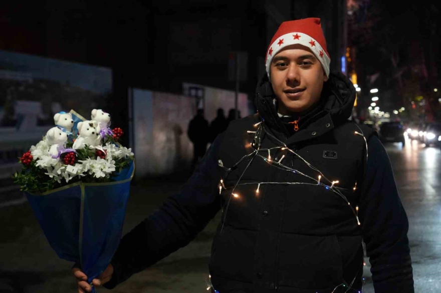 Kocaeli 2026’ya Coşkuyla Girdi: Sokaklar Işıltı Ve Neşeyle Doldu