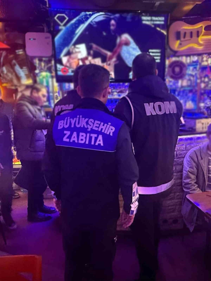 Manisa’da Alkol Satışı Ve Sunumuna Sıkı Denetim