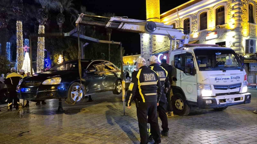 Bodrum’da Polis Ekiplerinden Sıkı Denetim