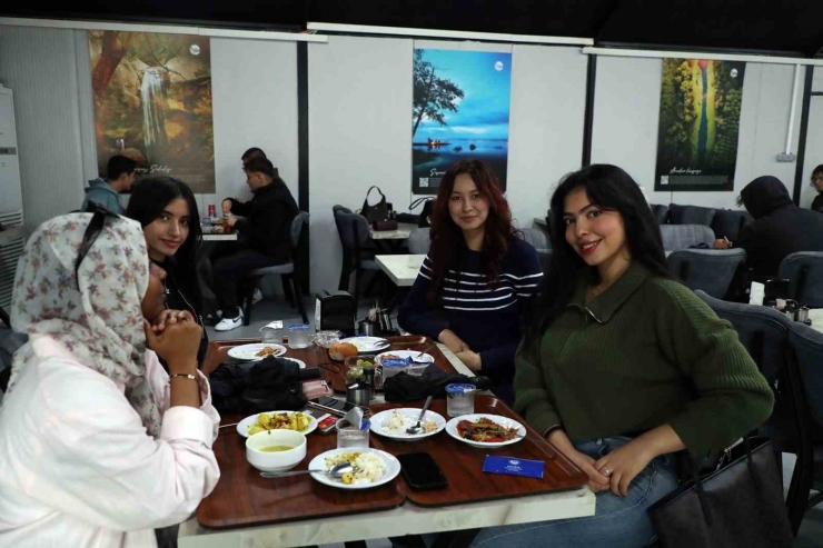 Bütçe Dostu ’kampüs Mutfak’ 2025 Yılında Öğrencilerin Uğrak Noktası Oldu