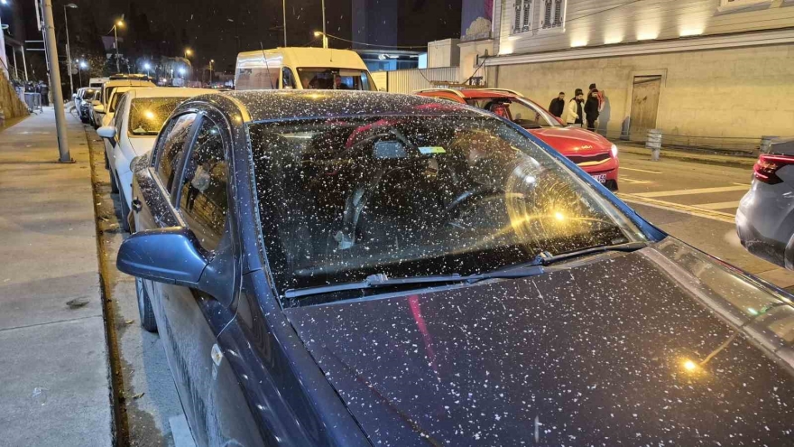 Yeni Yılda Ortaköy’de Kar Yağışı Başladı