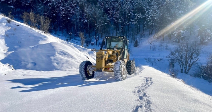 Giresun’da 521 Köy Yolu Kar Nedeniyle Ulaşıma Kapandı